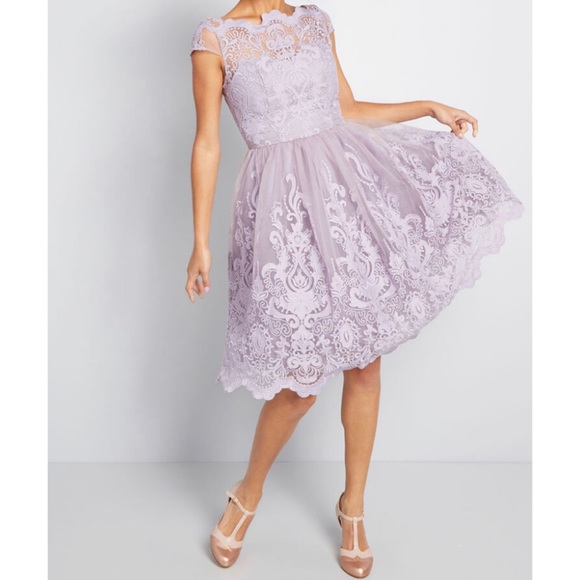 ModCloth ChiChi London Lilac Lace Dress Sz 6 - Picture 2 of 12